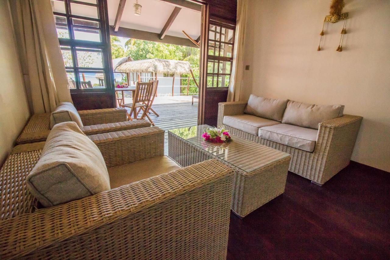 Le Coconut Lodge Avatoru Exterior photo