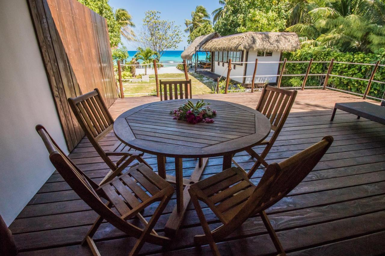 Le Coconut Lodge Avatoru Exterior photo